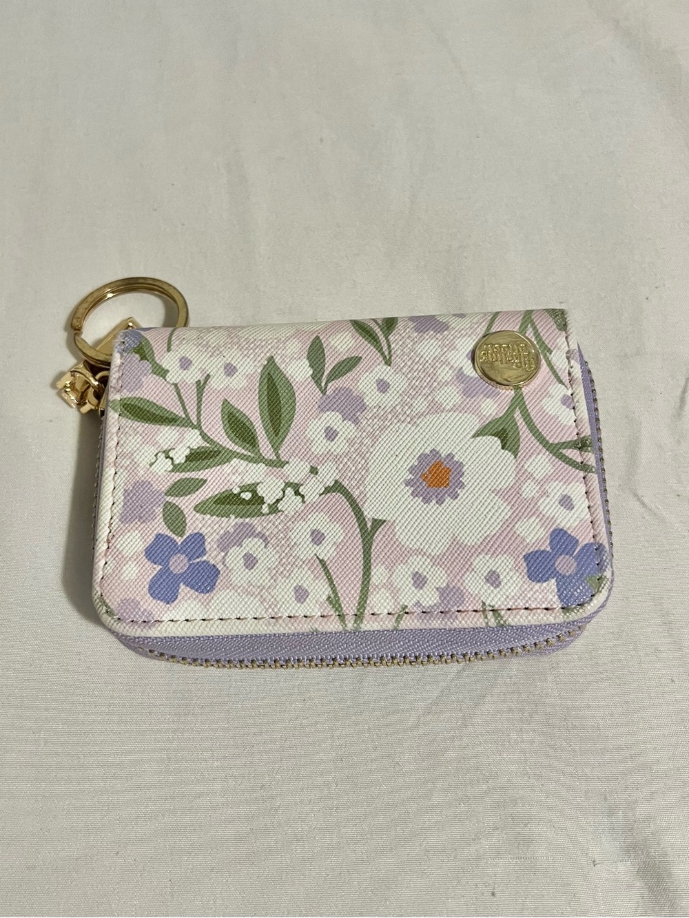 “The Darling Effect” Floral Zip Around Card Holder- Lilac Daisy Print